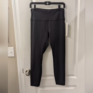 Lululemon Wunder Train 25" size 10 leggings